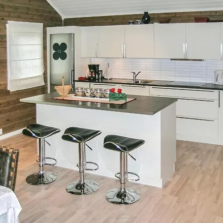 Lovely In Straumgjerde With House Sea View Holiday home